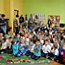 Galeria foto: Kibice Unii Leszno dzieciom we Wschowie